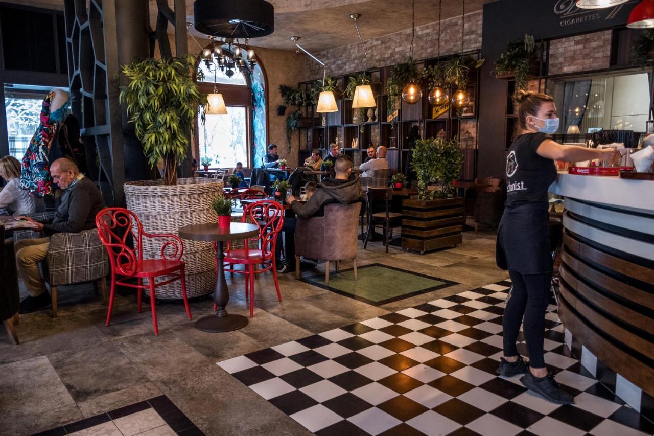 Hotel Grand Hedonist Pančevo المظهر الخارجي الصورة