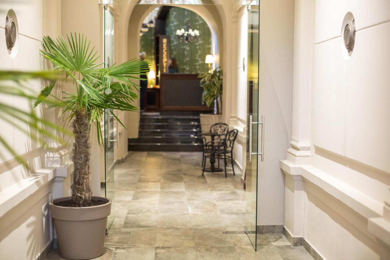 Hotel Grand Hedonist Pančevo المظهر الخارجي الصورة
