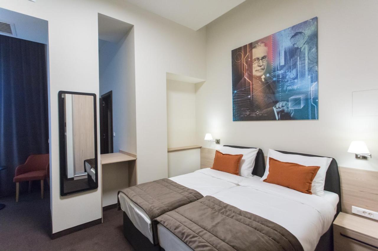 Hotel Grand Hedonist Pančevo المظهر الخارجي الصورة